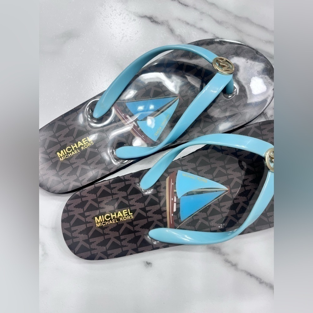 Michael Kors sandals - Picture 7 of 7